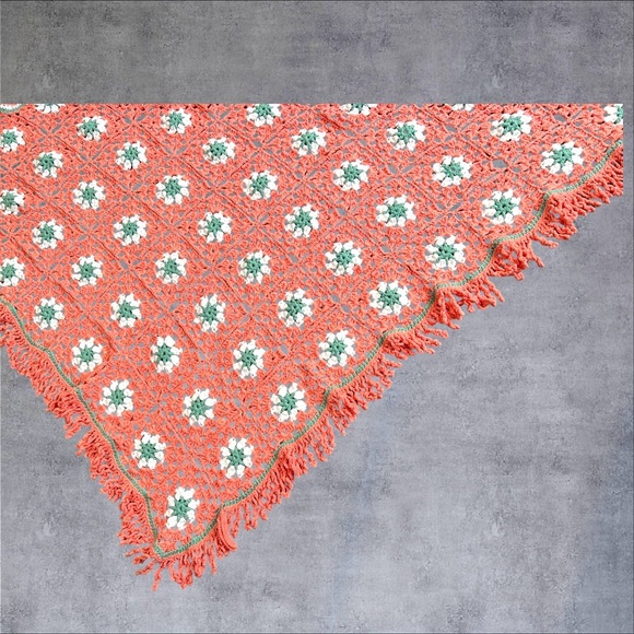HANDMADE granny square shall NWOT - Picture 7 of 8